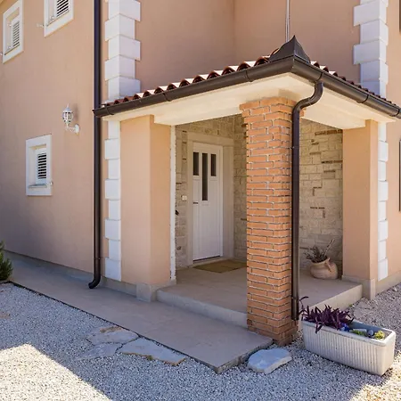 Javor Near Pula Only 1 Km From The With Sea View And Heated Pool